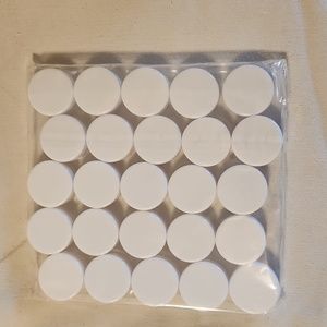 Small sample containers